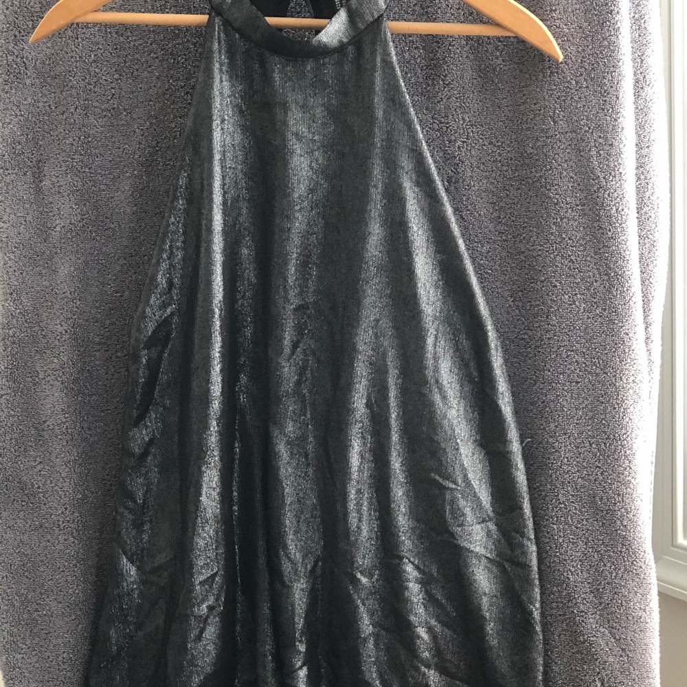 Forever 21 plus size XL Metallic Halter Top